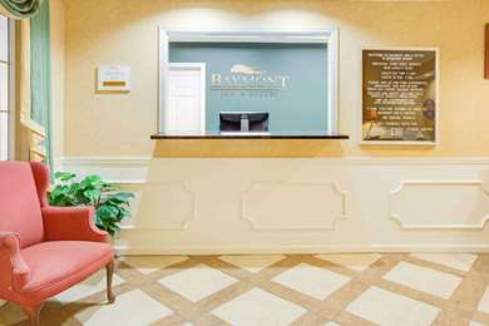 Baymont Inn & Suites Ozark 2