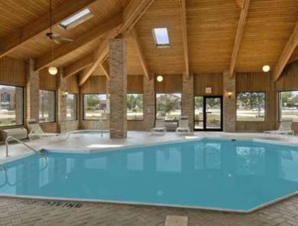 Baymont Inn & Suites Tuscola 5