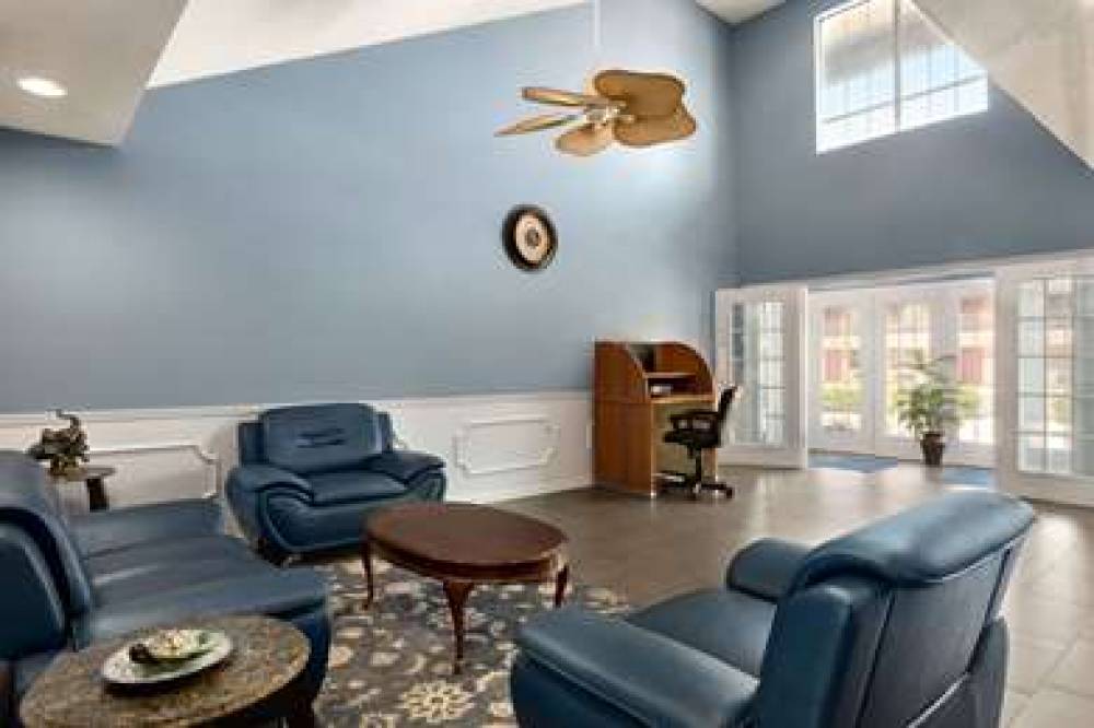 Baymont Inn & Suites Warner Robins 6