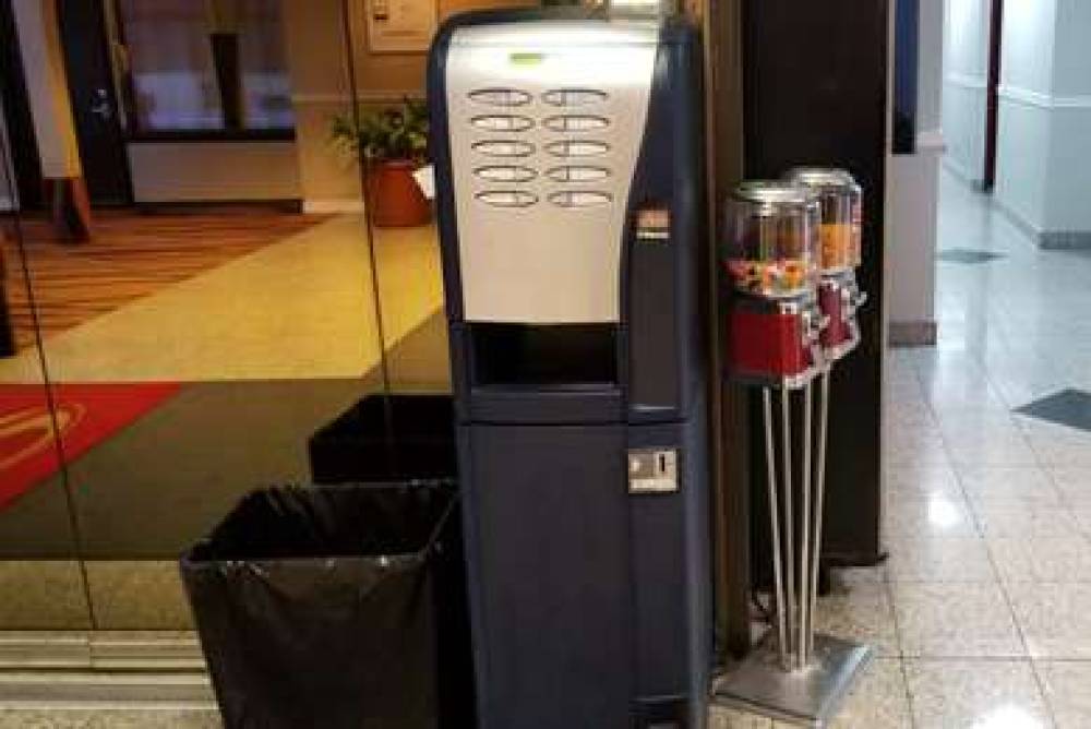 BAYMONT MONTREAL AIRPORT 9
