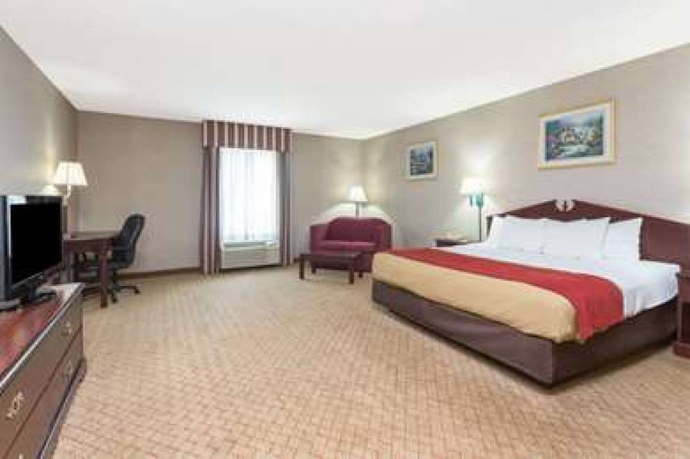 BAYMONT SUITES CORDELE 9