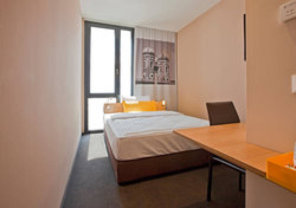 B&B HOTEL MUNCHEN-MOOSACH 6