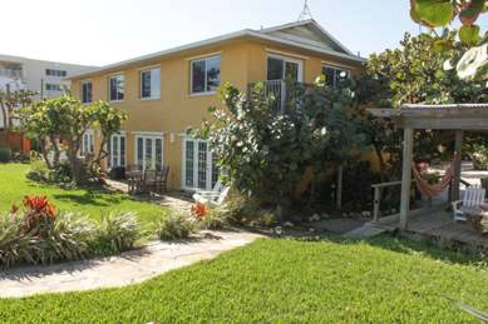 Beach Place Guesthouses