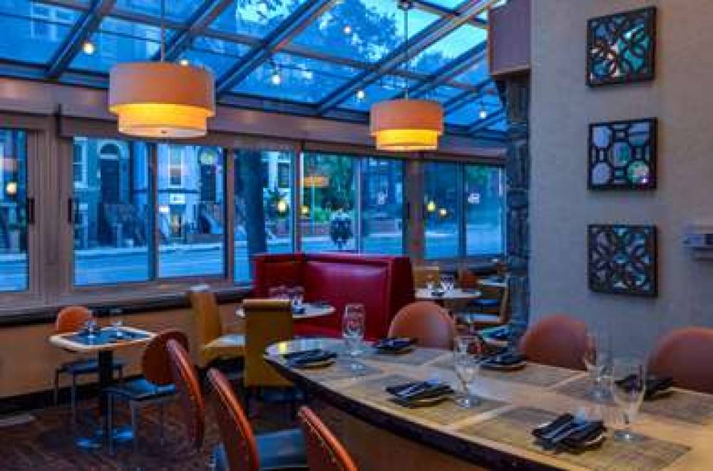Beacon Hotel & Corporate Quarters 6