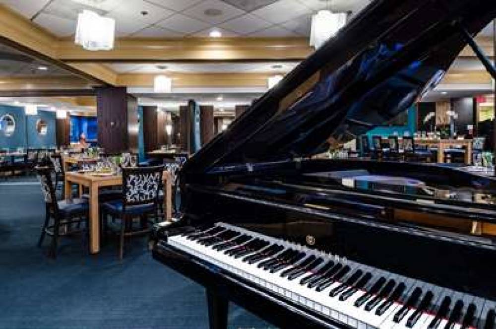 Beacon Hotel & Corporate Quarters 9