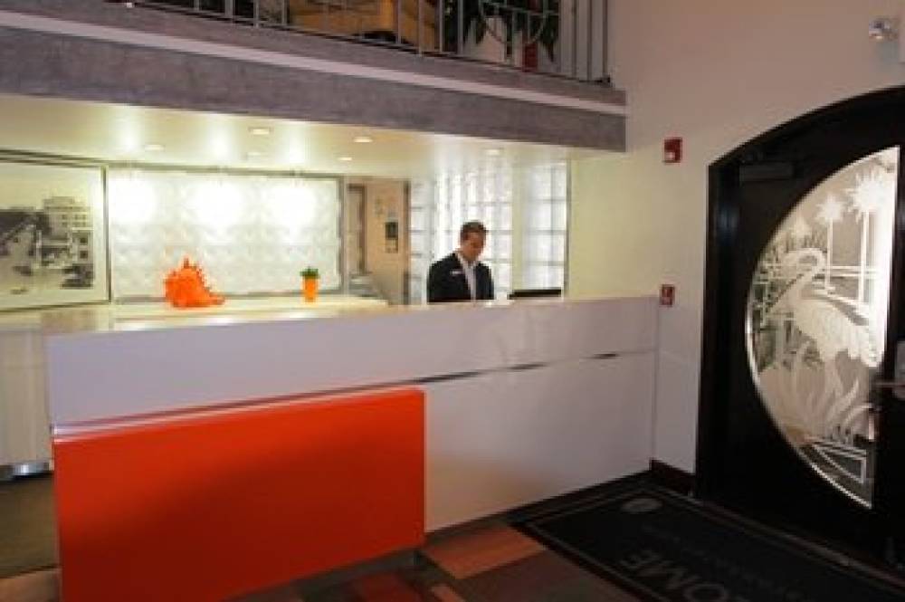 BEACON HOTEL 8