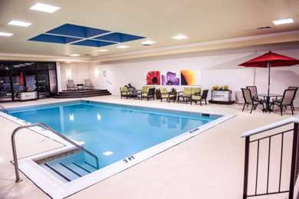 Bella Vista Hotel And Suites 5