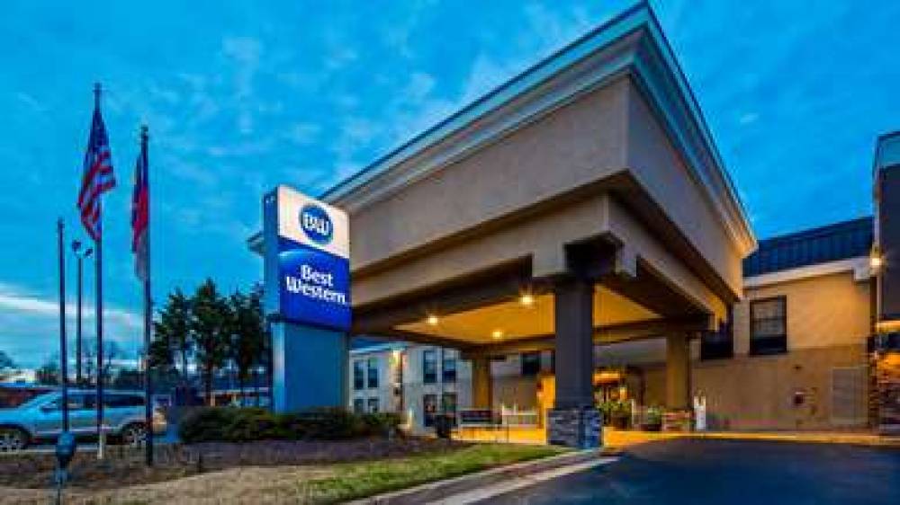 Best Western Albemarle Inn 1