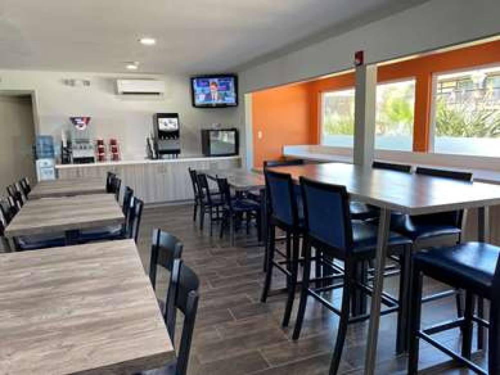 Best Western Andersen's Inn 8