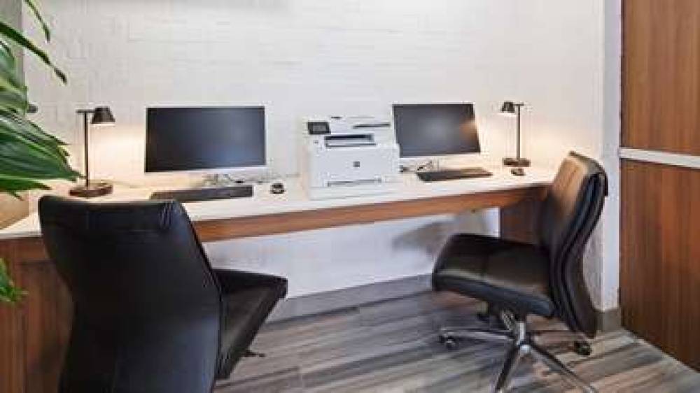 Best Western Atlanta-Marietta Ballpark Hotel 4