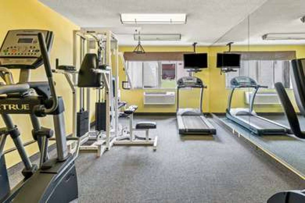 Best Western Baraboo Inn 7