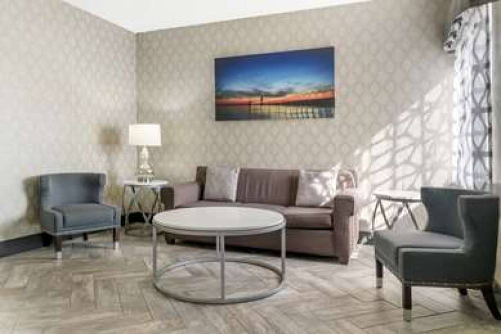 Best Western Beacon Inn 10