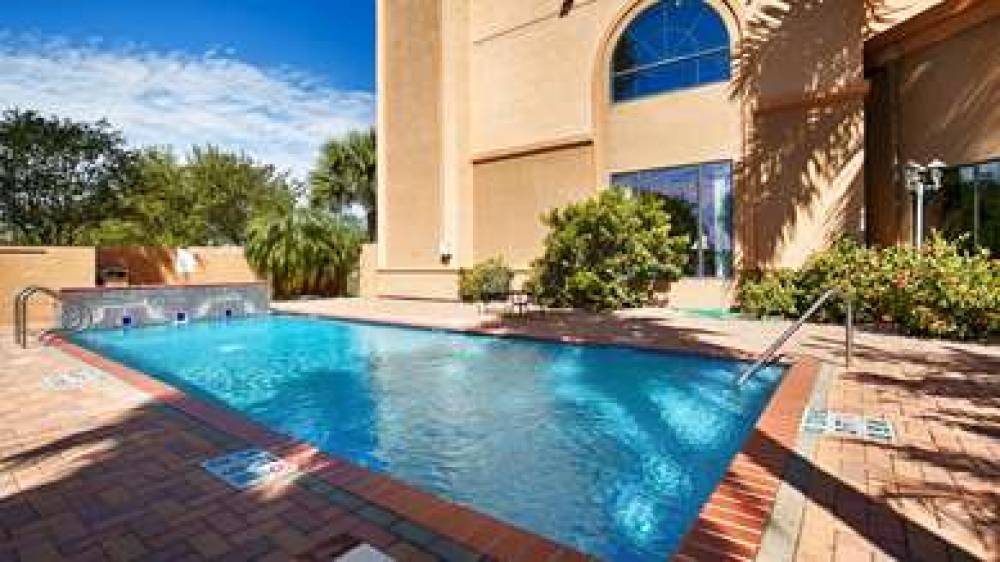 Best Western Casa Villa Suites 2