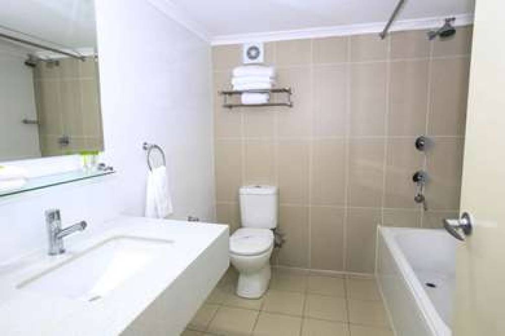 Best Western Casula Motor Inn 10