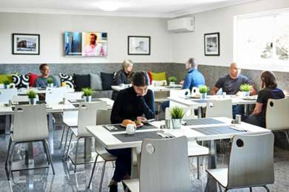 Best Western Casula Motor Inn 5