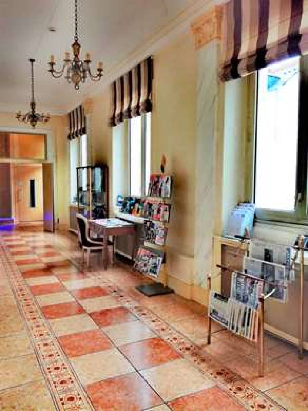 Best Western Central Hotel 7