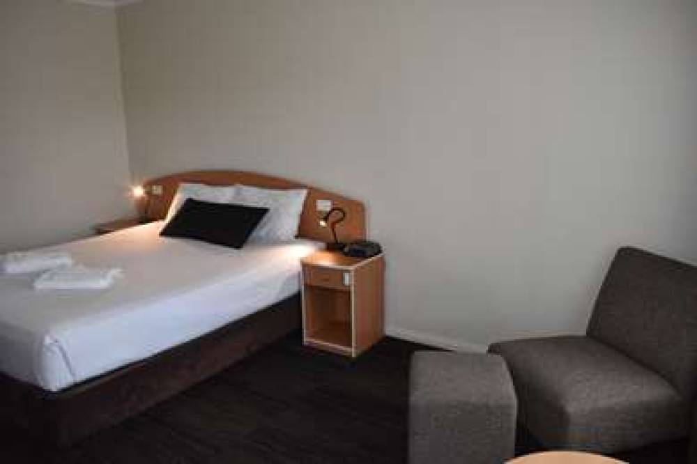 Best Western Coachman's Inn Motel 9