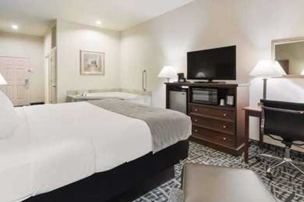 Best Western Comanche Inn 8