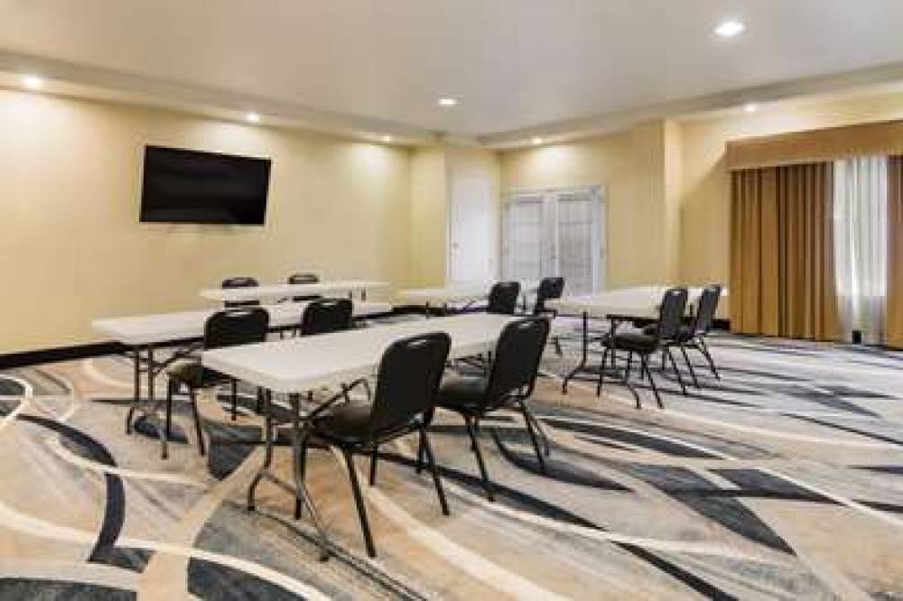 Best Western Comanche Inn 1