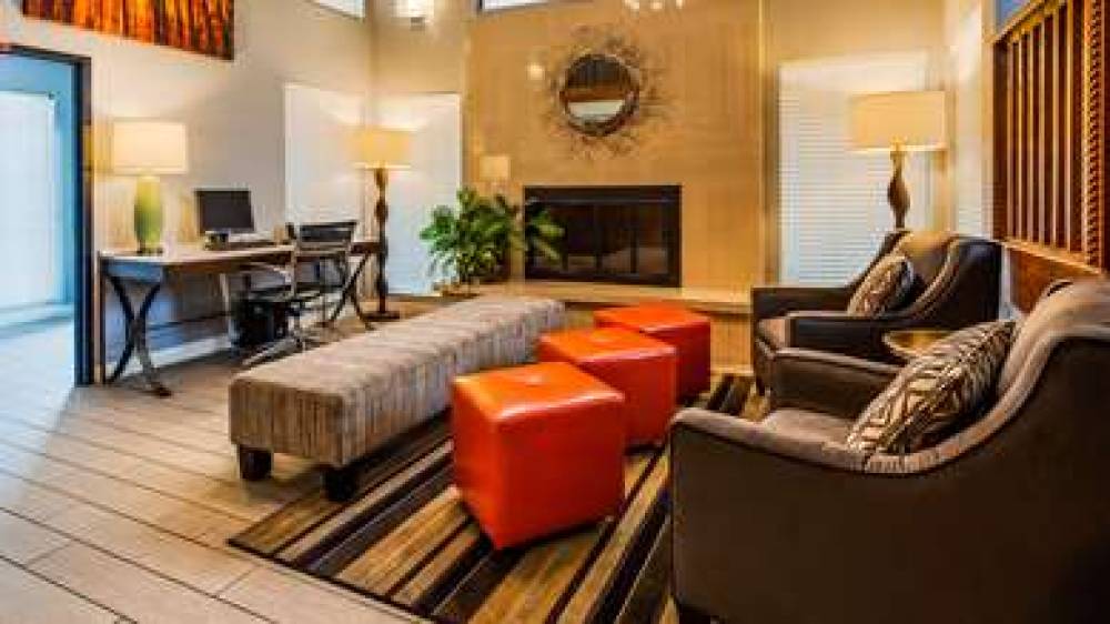 Best Western Country Inn - North 4