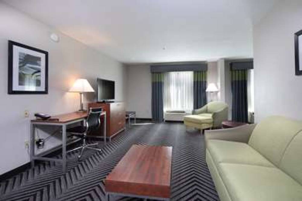 Best Western Coyote Point Inn 4