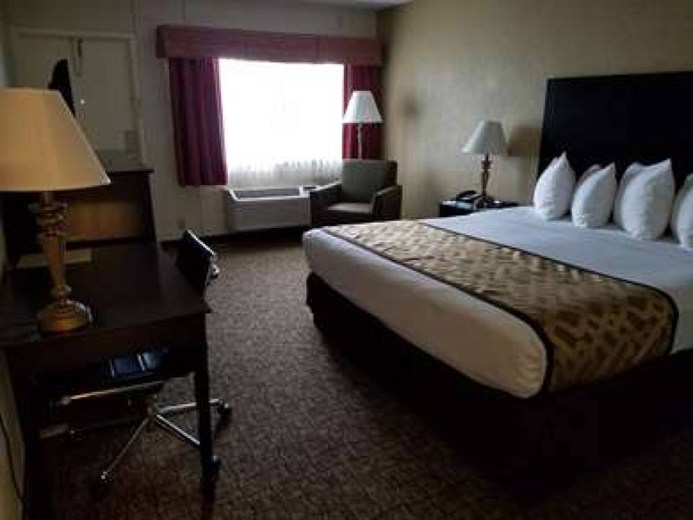 Best Western Crossroads Inn 2