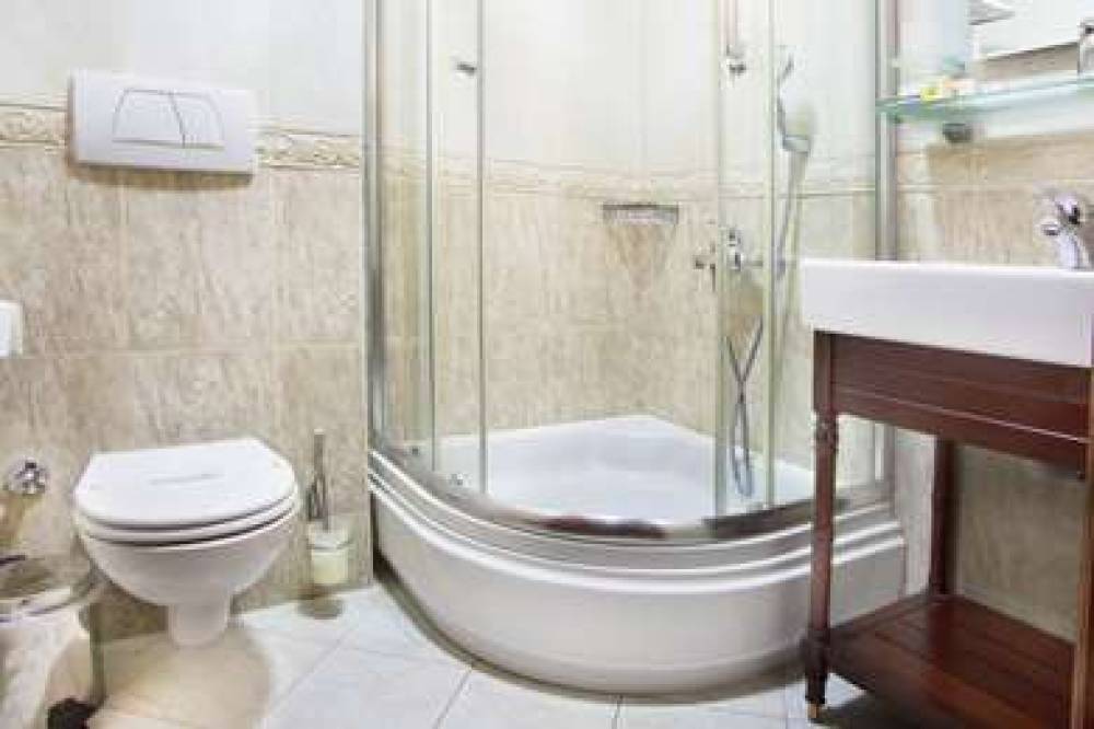Best Western Empire Palace 10
