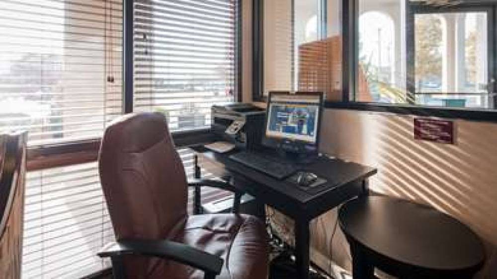Best Western Executive Inn 4