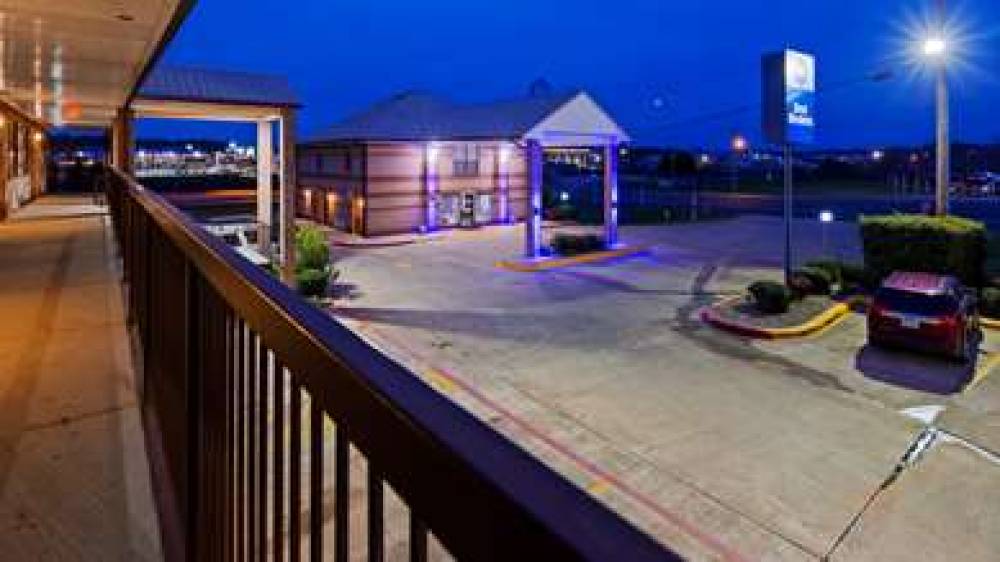 Best Western Executive Inn