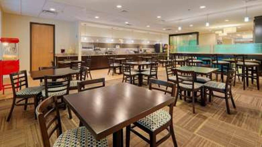 Best Western Garden Inn 10