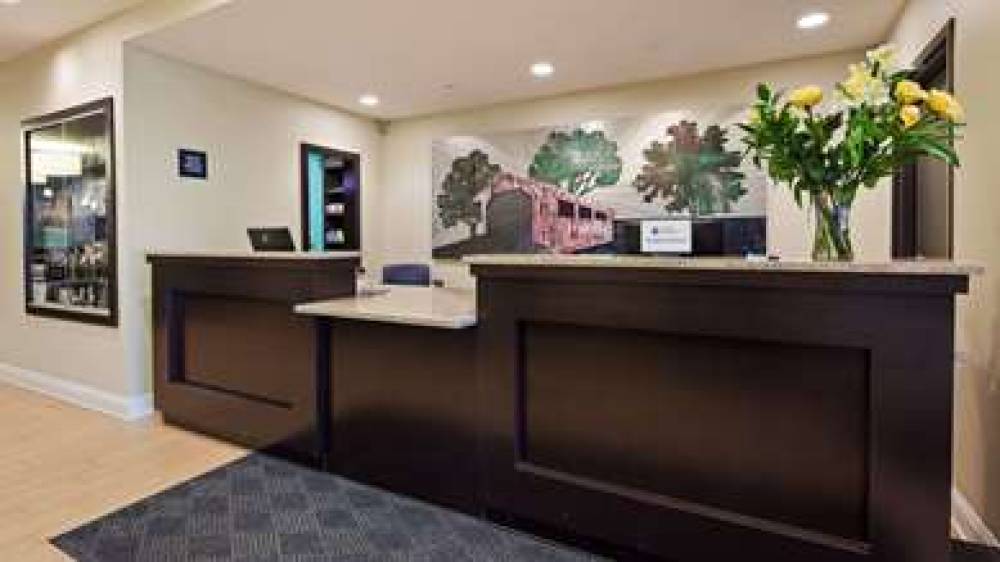 Best Western Garden Inn 3