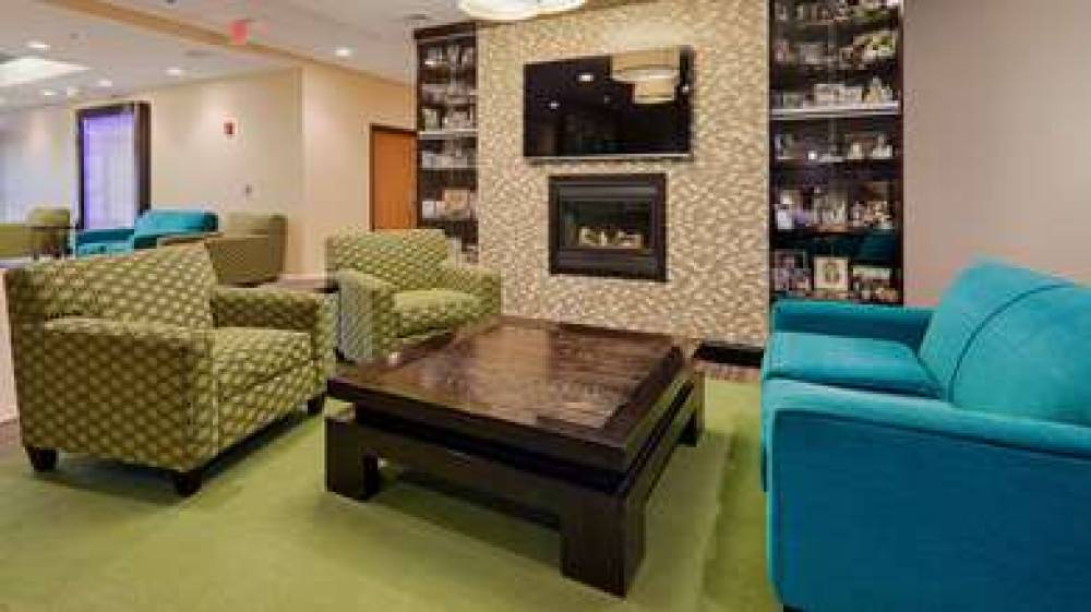 Best Western Garden Inn 4