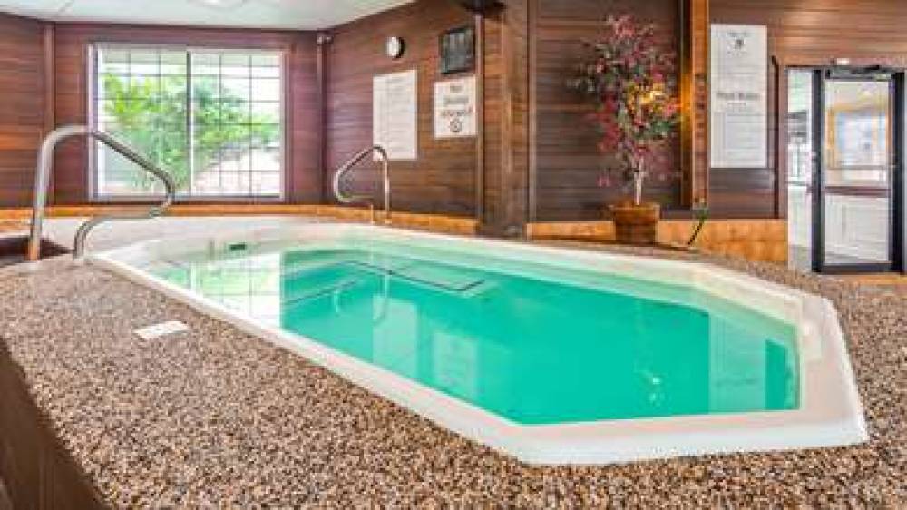 Best Western Greenfield Inn 9