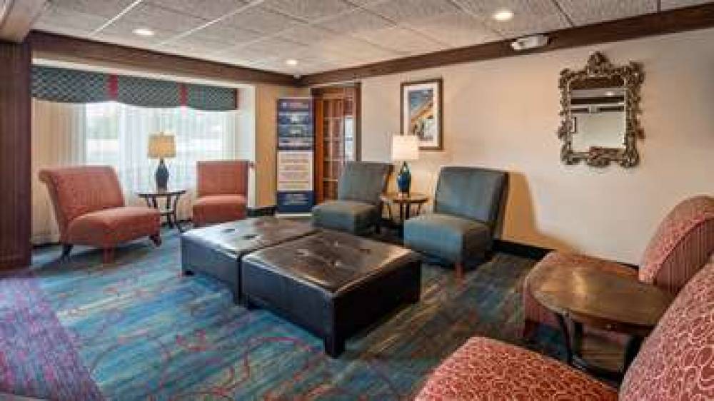 Best Western Greenfield Inn 6