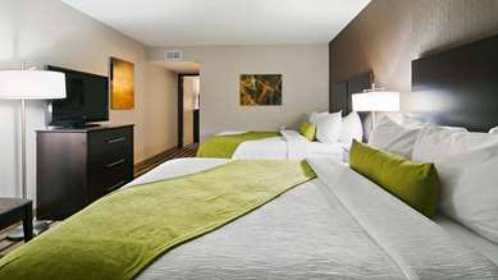 Best Western Harvest Inn & Suites 10