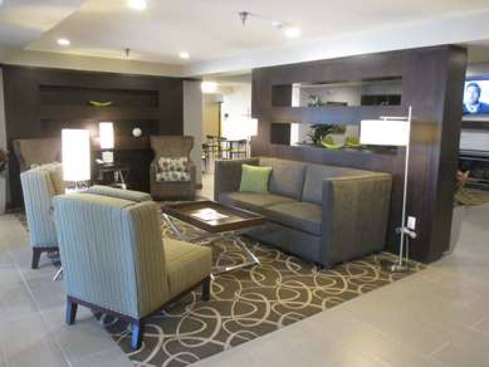 Best Western Harvest Inn & Suites 6