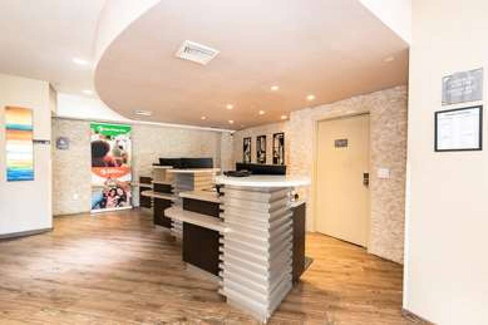 Best Western Inn  Suites San Diego - Zoo/SeaWorld Area 3