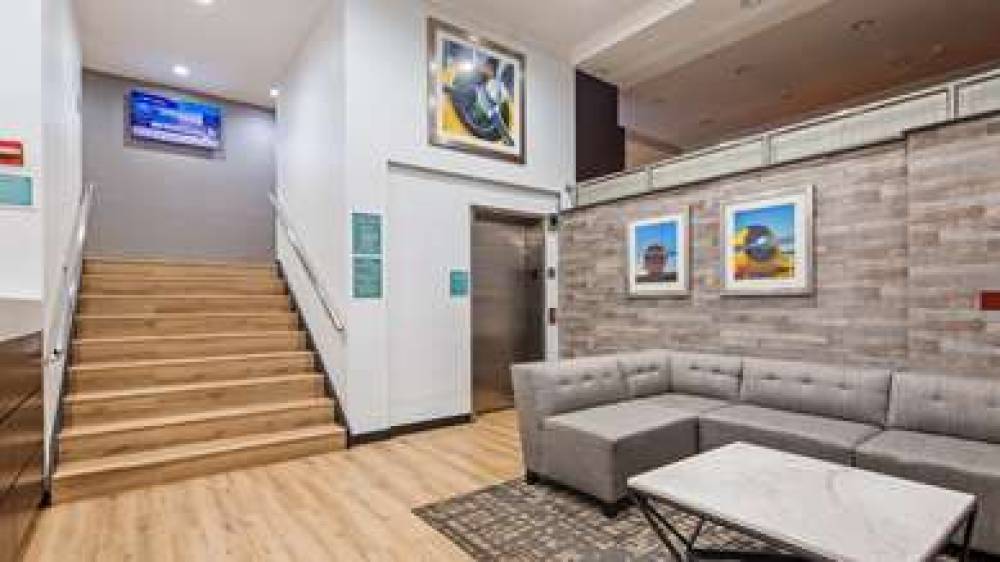 Best Western JFK Airport Hotel 9