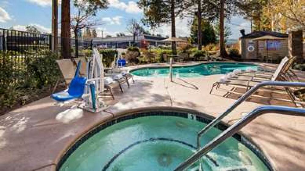 Best Western John Muir Inn 4