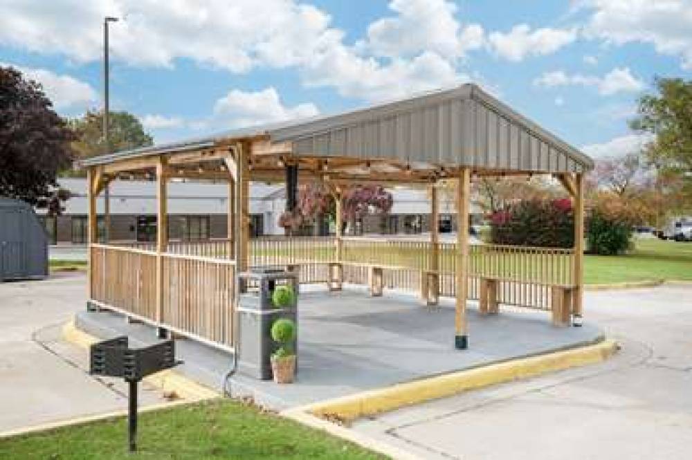 Best Western Kokomo Hotel 5
