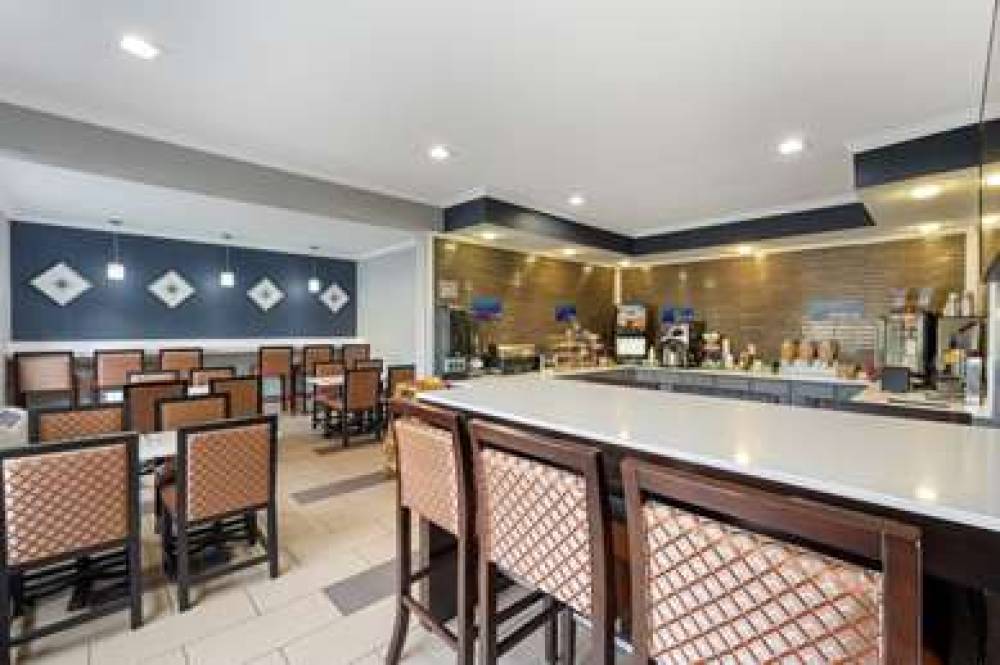 Best Western Kokomo Hotel 7