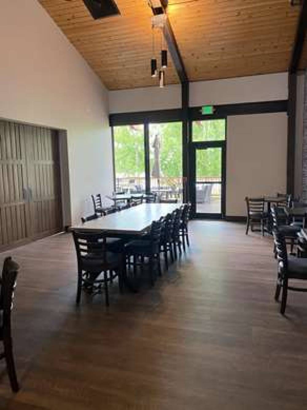 BEST WESTERN Lake Lucille Inn 7