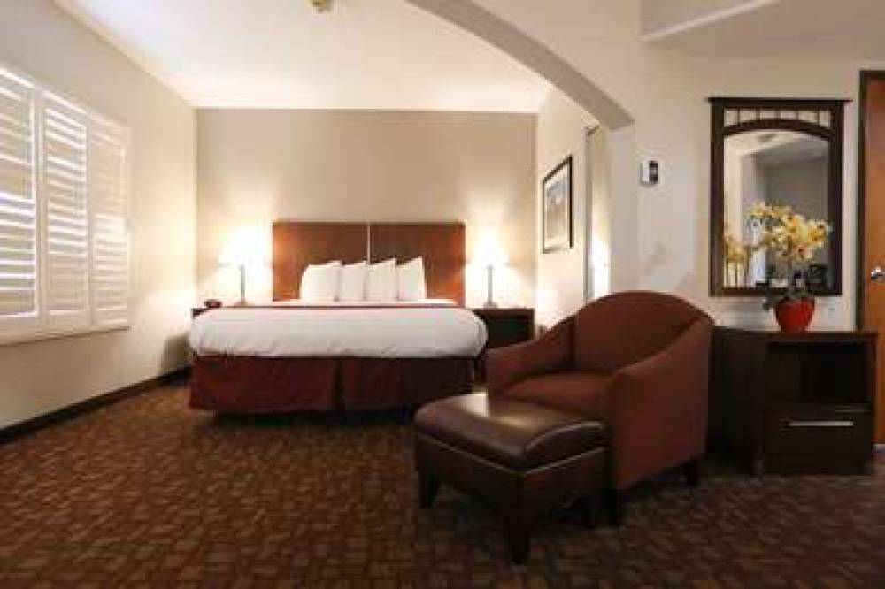 Best Western Lanai Garden Inn & Suites 10