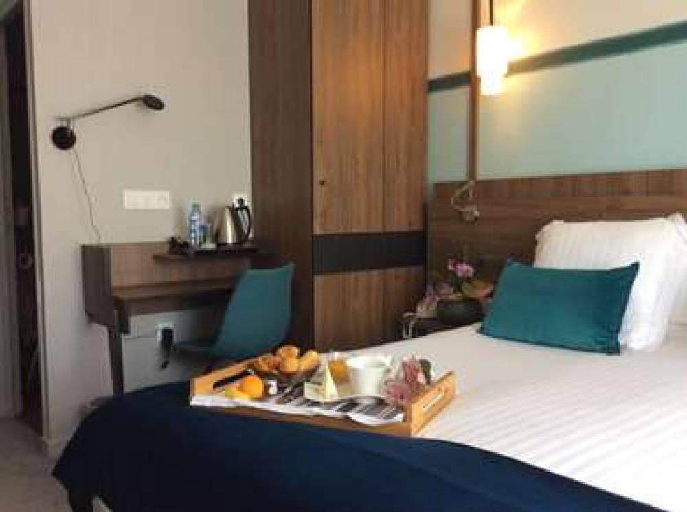 Best Western Le Duguesclin 1