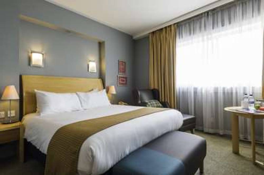 Best Western London Heathrow Ariel Hotel 4
