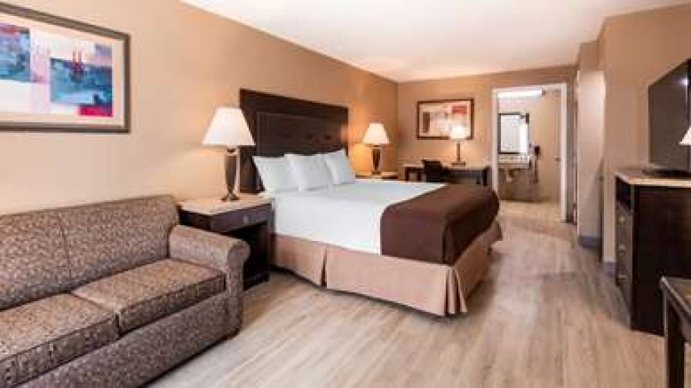 Best Western Lumberton 3