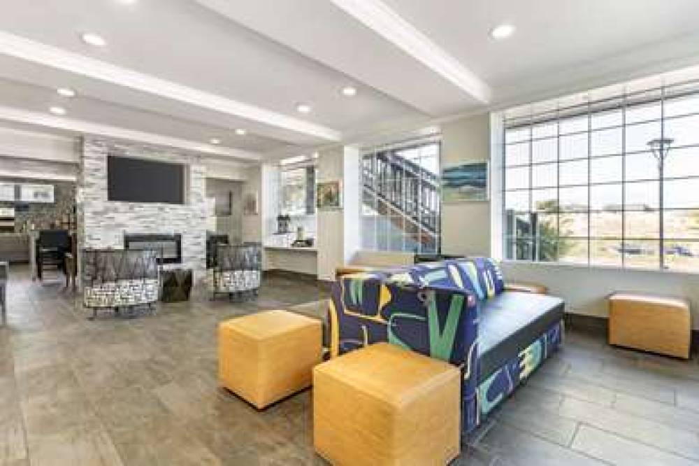 Best Western Marina State Beach 1