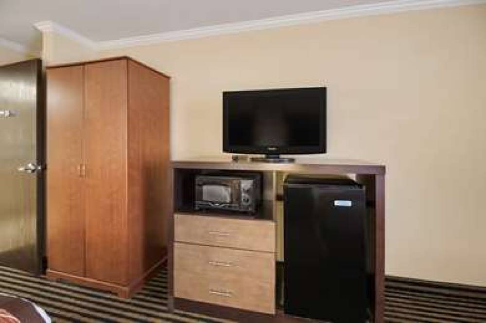 Best Western McKenzie 8