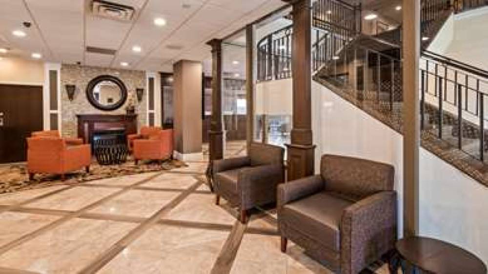 Best Western Mill River Manor 8