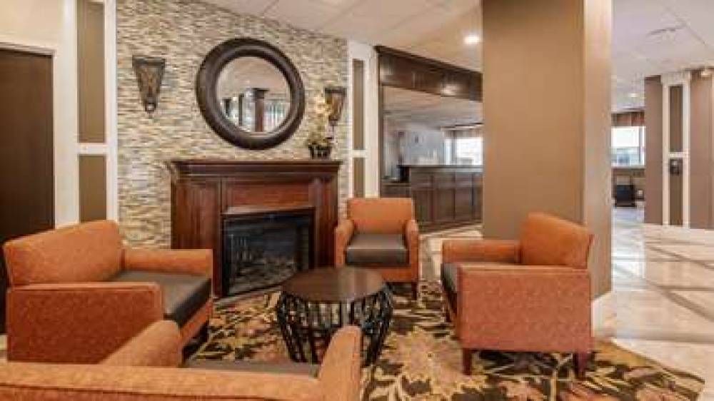 Best Western Mill River Manor 7